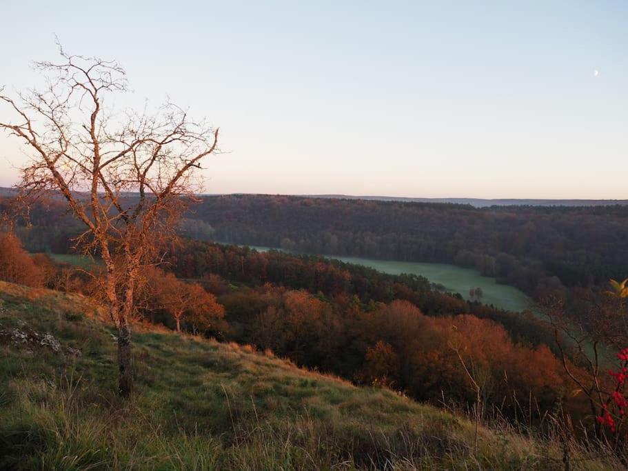 La Roche Trouee - Maison Avec Vue A Nismes Eksteriør bilde
